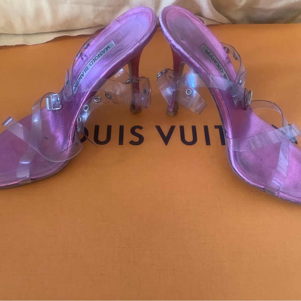 Pink Manolo heels
